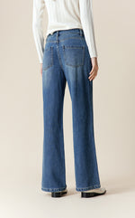 Wide Leg Wash Out Jeans